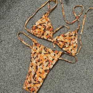 Super cute kini set